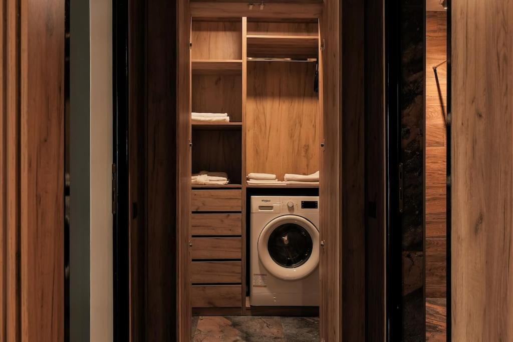 Nest Inn Magic Apartment Kluż-Napoka Zewnętrze zdjęcie