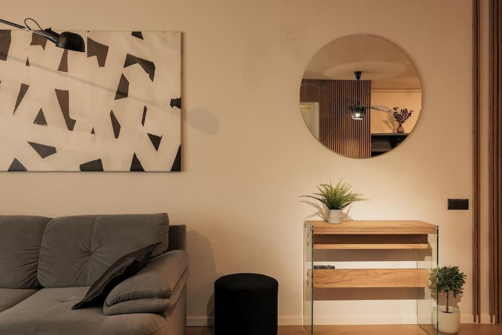 Nest Inn Magic Apartment Kluż-Napoka Zewnętrze zdjęcie